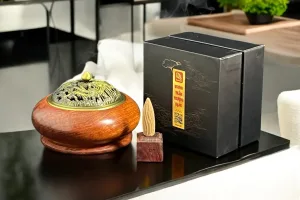 Nụ Trầm Hương Cầu Vồng QNR12M1 – Trầm sạch tự nhiên Quảng Nam