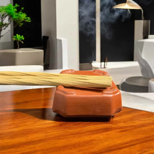 Nhang Cây Trầm Hương 54cm DNR3001 – Dài, cháy 4 tiếng, dùng lễ cúng quan trọng