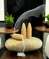 Nụ Trầm Cầu Vồng QNK0006