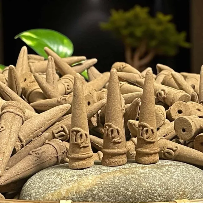 Nụ Trầm Hương Đất Quảng LXK05M1 Thượng Hạng – Tinh Hoa Trầm Việt, Tâm Hương Xứ Quảng - Hình ảnh 3