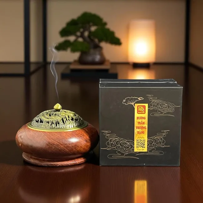 Nụ Trầm Hương Kim Cương HTR2006 Cao Cấp – Đỉnh Cao Thưởng Hương, Vẻ Đẹp Tĩnh Lặng Tỏa Sáng - Hình ảnh 2